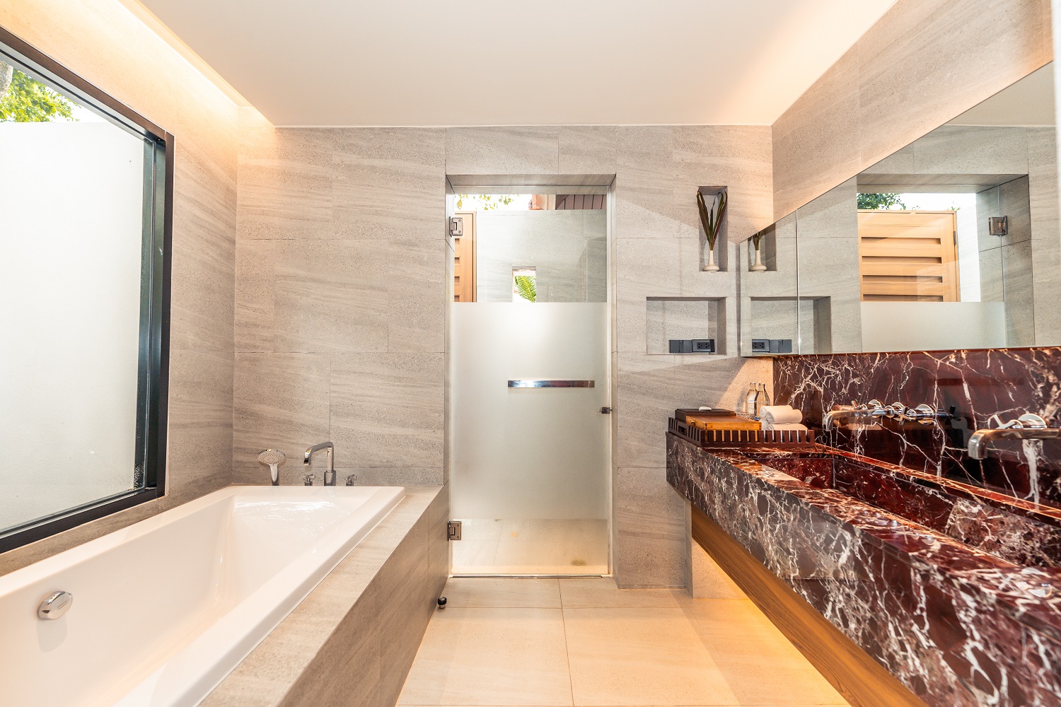 Sea Sand Sun Resort & Villas